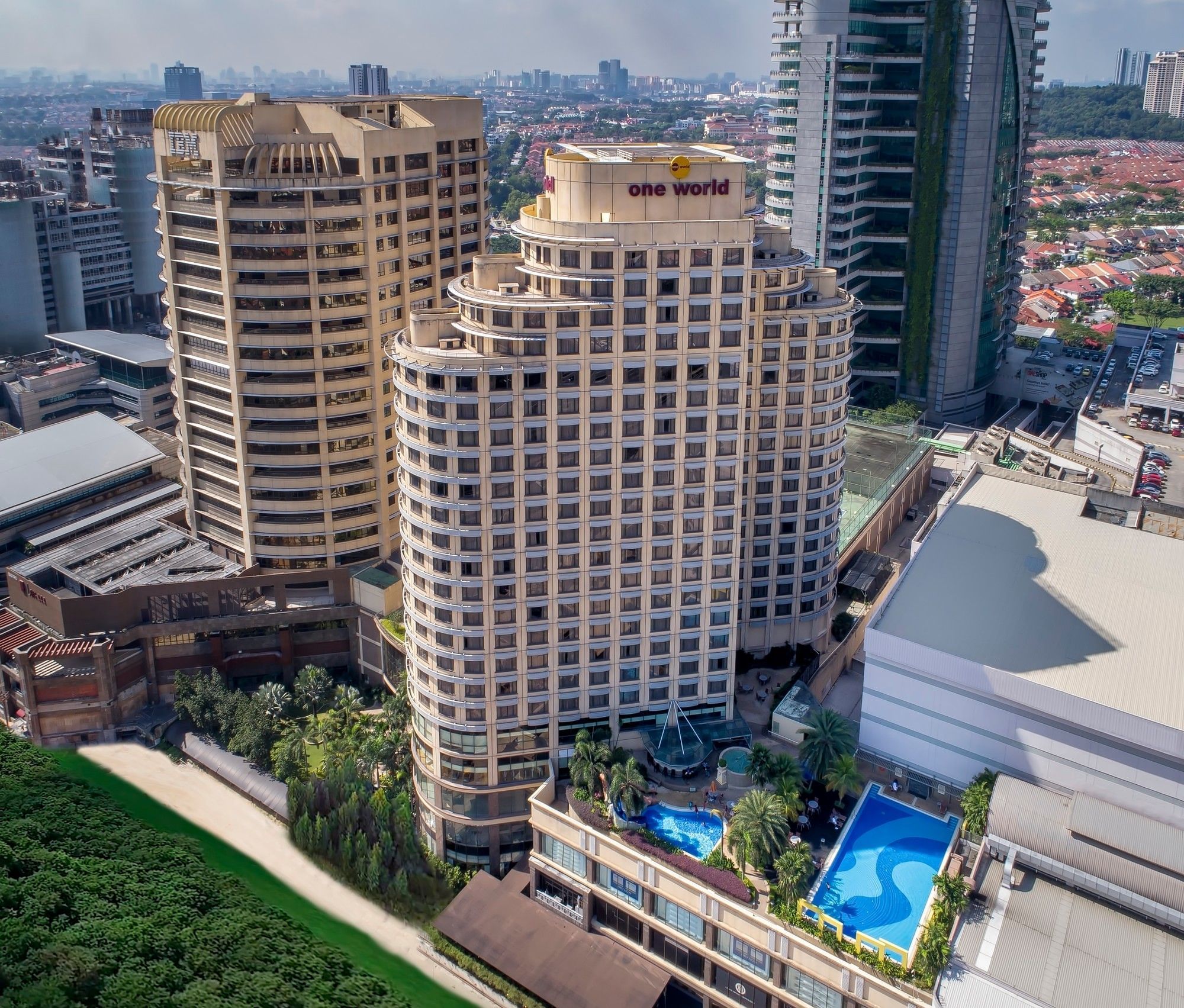 One World Hotel